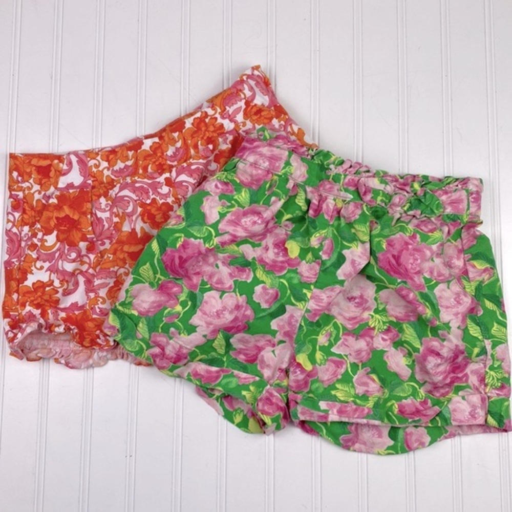 Bundle of two Janie and Jack 100% cotton floral shorts 10